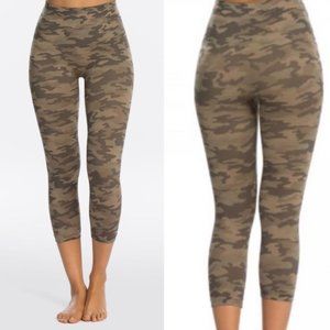 Spanx 'Look at Me Now' Cropped Seamless Leggings in Desert Camo